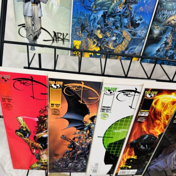 The Darkness 1 Reprint 2 6-7 9 16-24 Holiday Pin Up Lot Top Cow Jackie Estacado - Picture 7 of 8